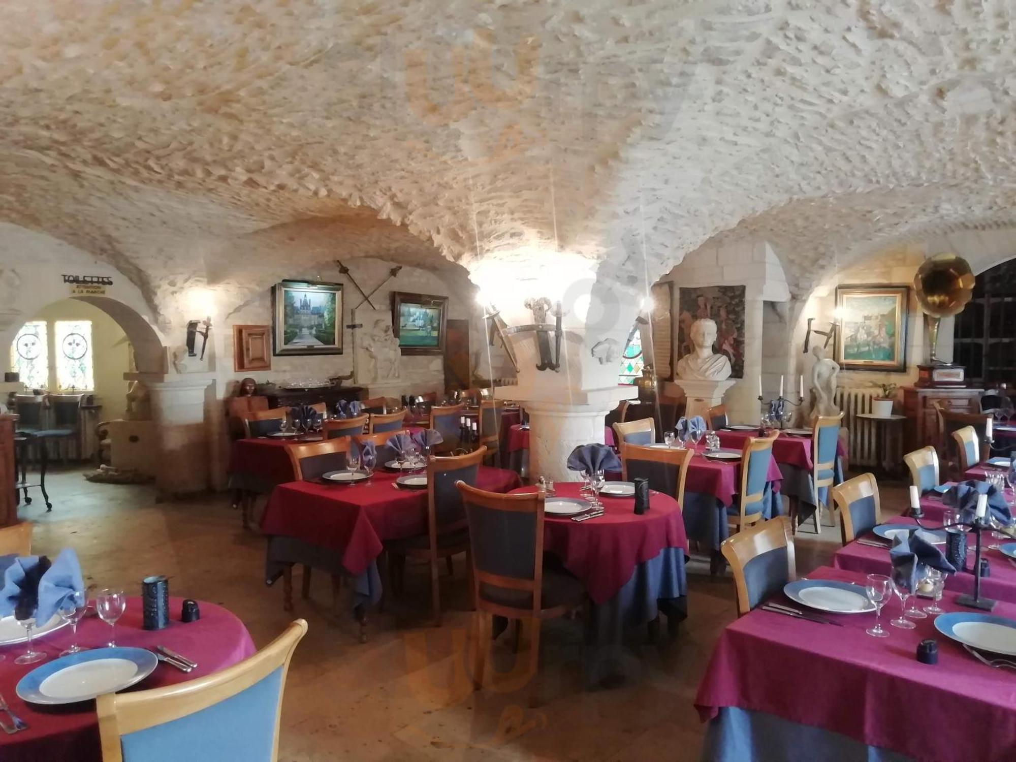 Hostellerie Saint Martin- Logis Hotel Et Restaurant Creully sur Seulles Ngoại thất bức ảnh