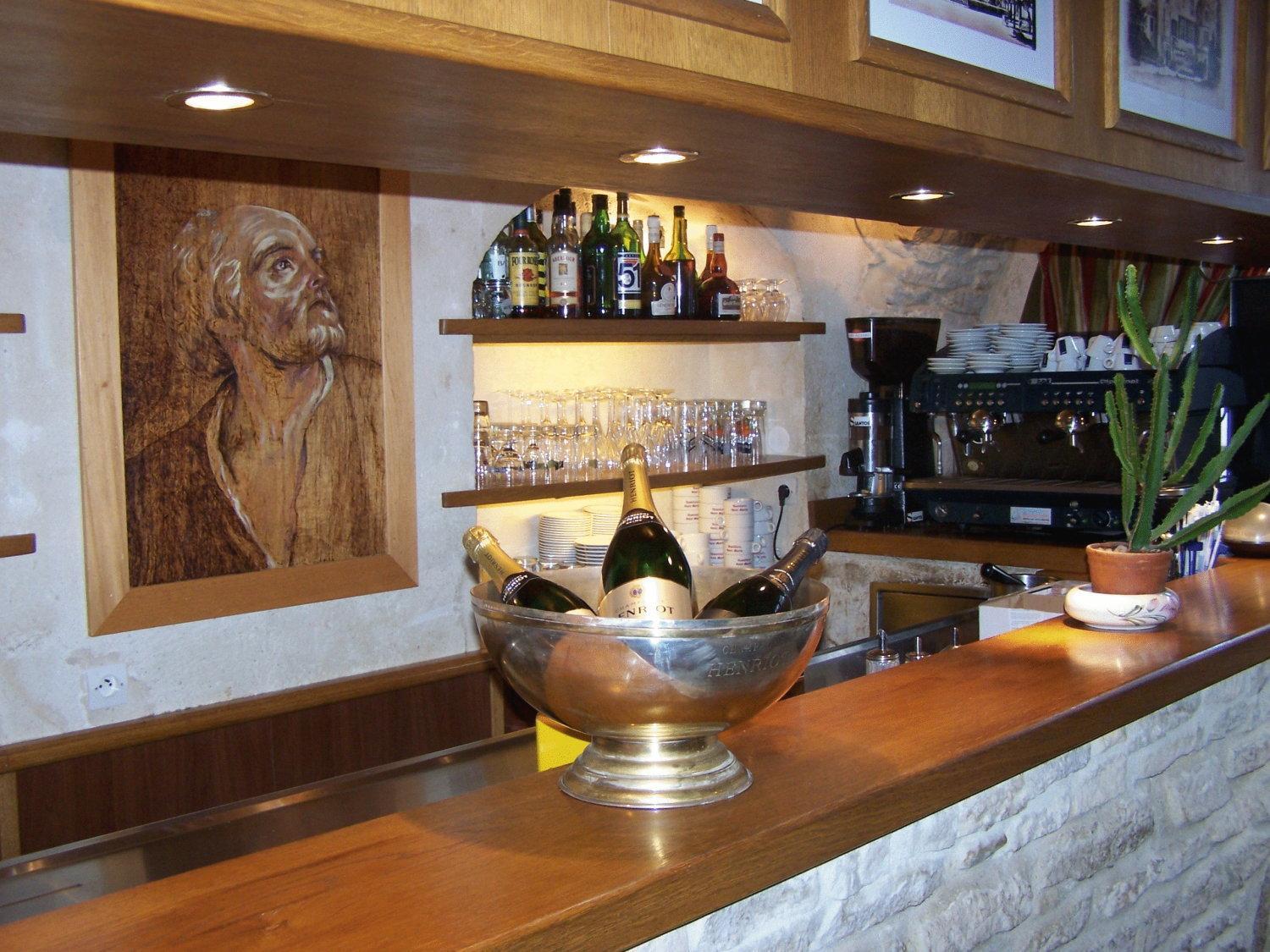 Hostellerie Saint Martin- Logis Hotel Et Restaurant Creully sur Seulles Ngoại thất bức ảnh