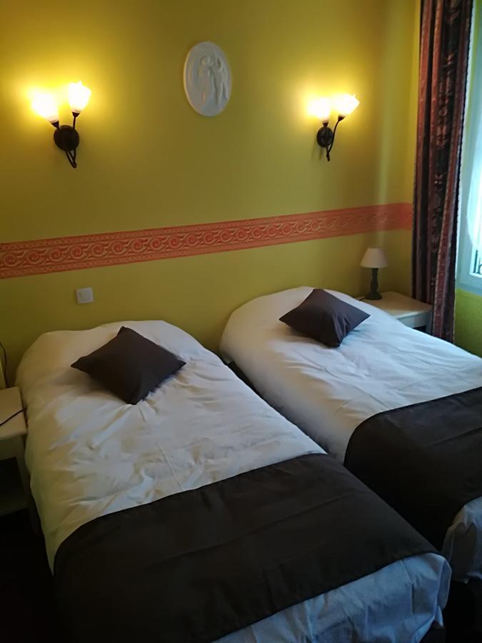 Hostellerie Saint Martin- Logis Hotel Et Restaurant Creully sur Seulles Ngoại thất bức ảnh